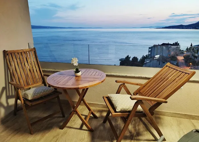 Island Luxury View Nemira