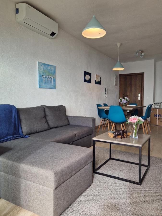 Island Luxury View Nemira Omis