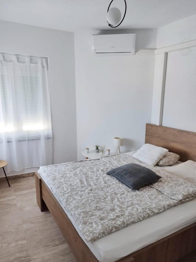 Island Luxury View Nemira Omis
