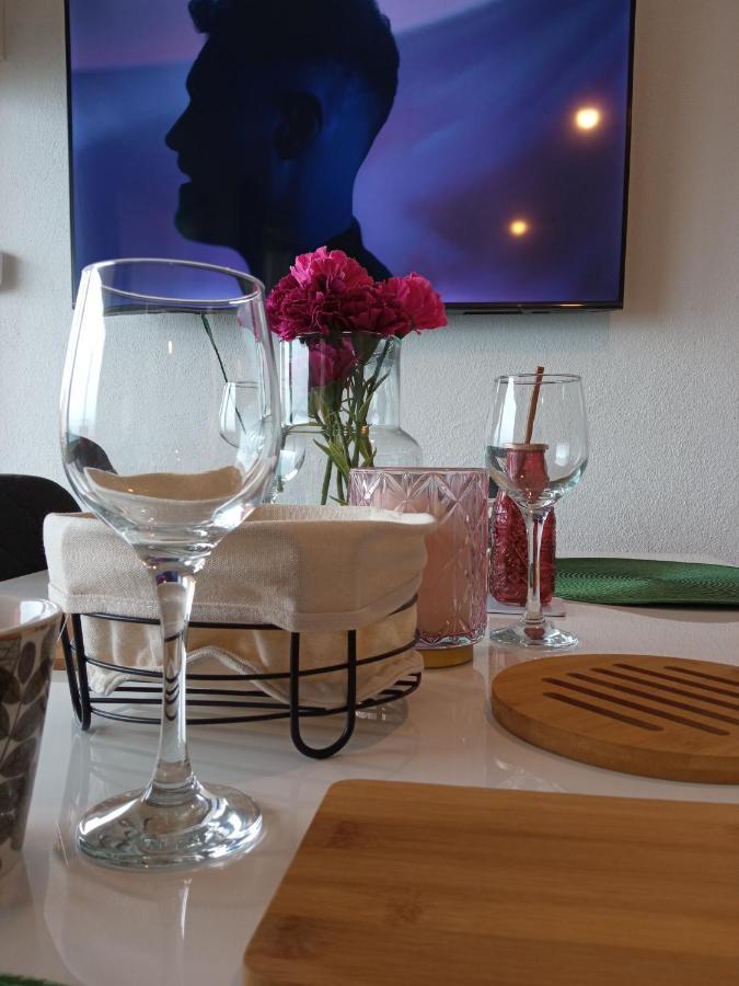 Island Luxury View Nemira Apartment