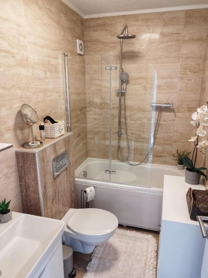 Apartment Island Luxury View Nemira Omis